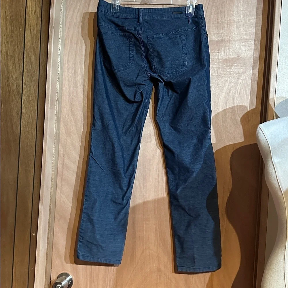 Carve Designs nice blue jeans